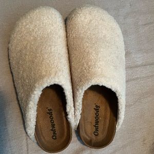 Outwoods Sherpa Clogs